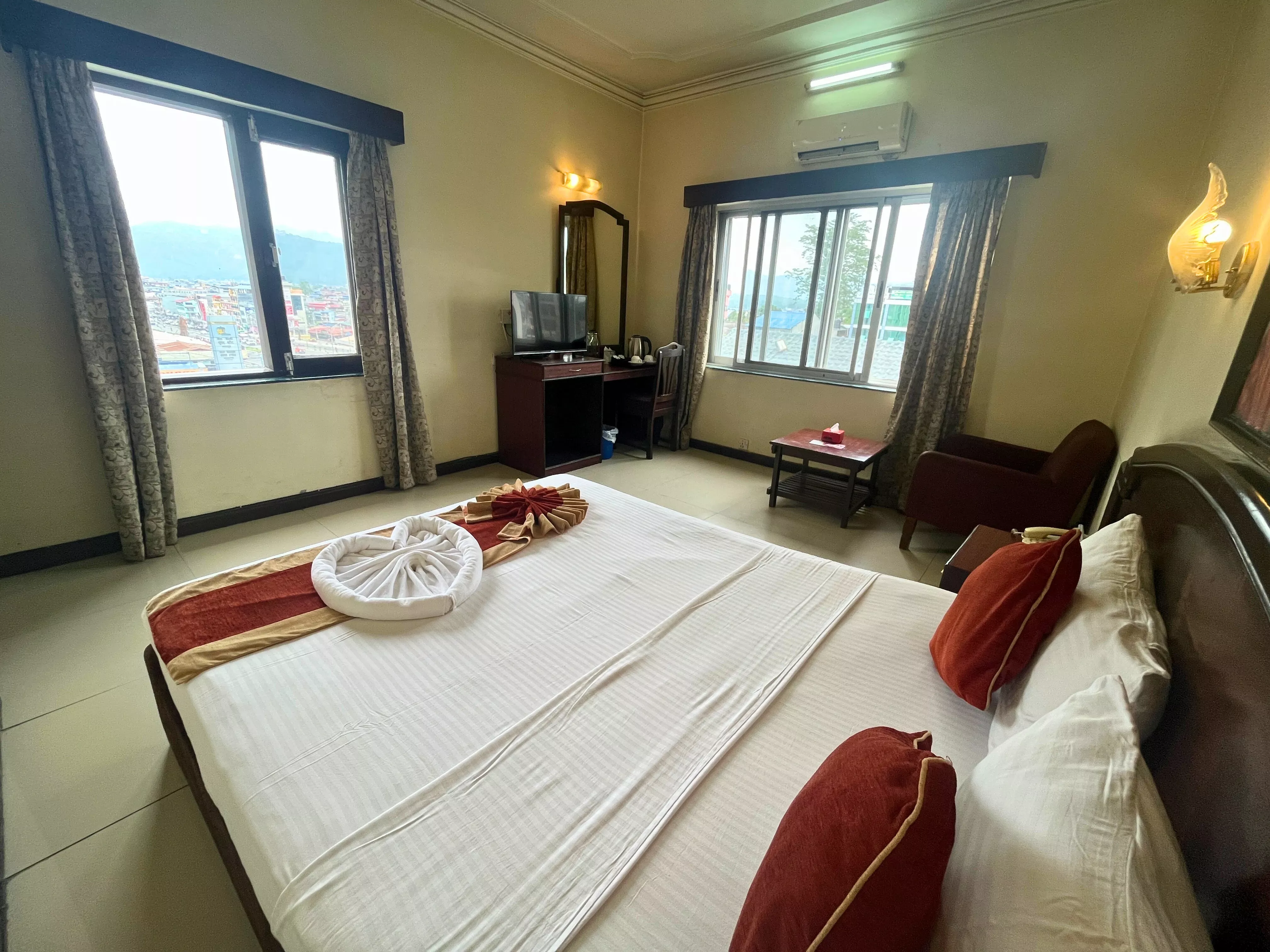b55dca32_2016_43ec_9d5b_e14f94e206ed_Standard_Master_Room_with_Garden_City_View_6.webp