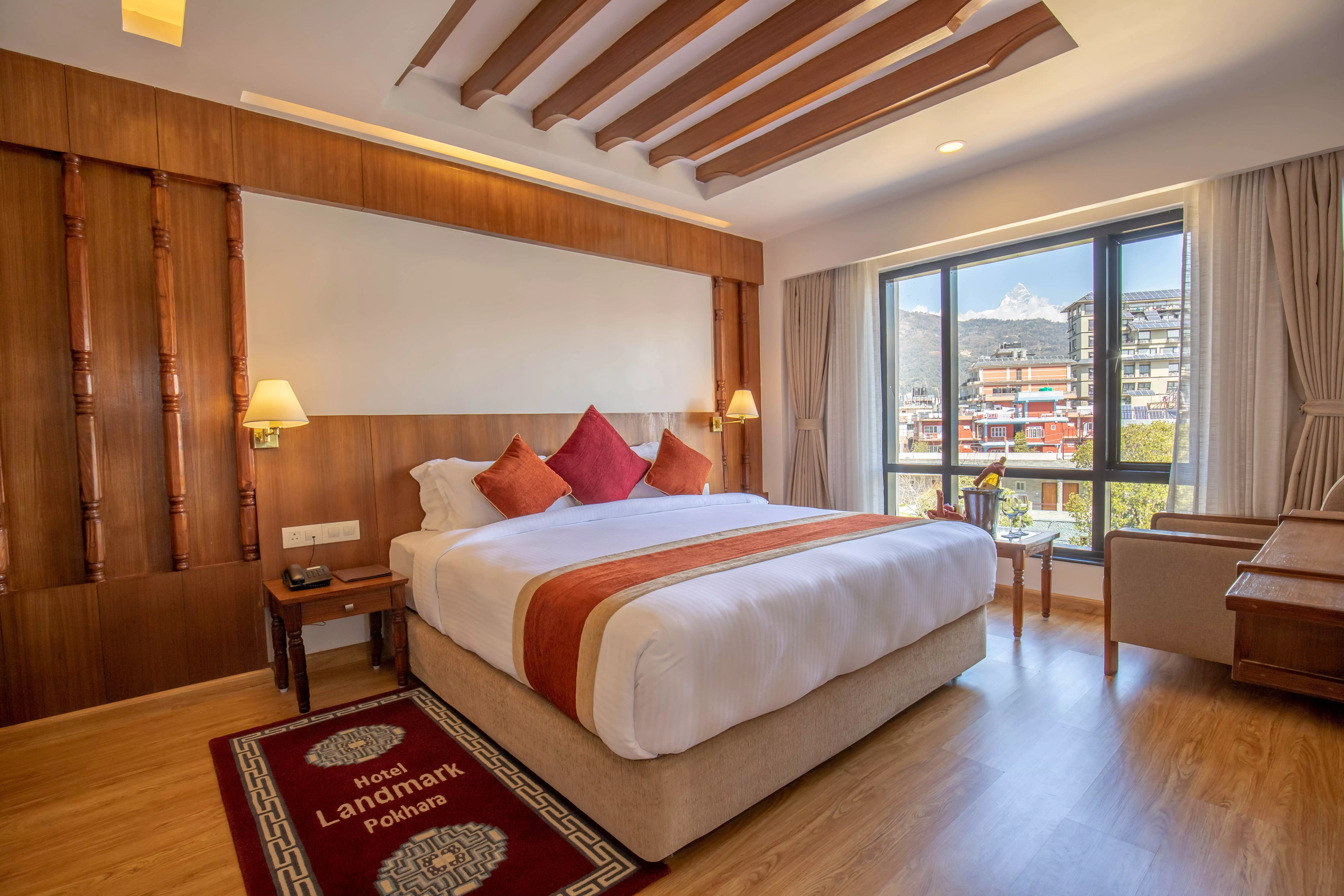 Suite Room with Garden or Mountain View